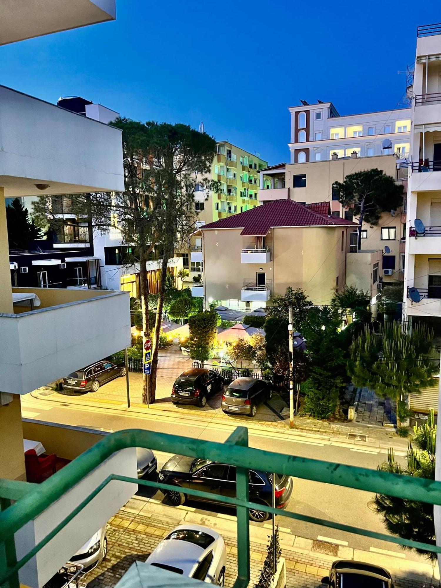 Apartment Modern By Sea Durres